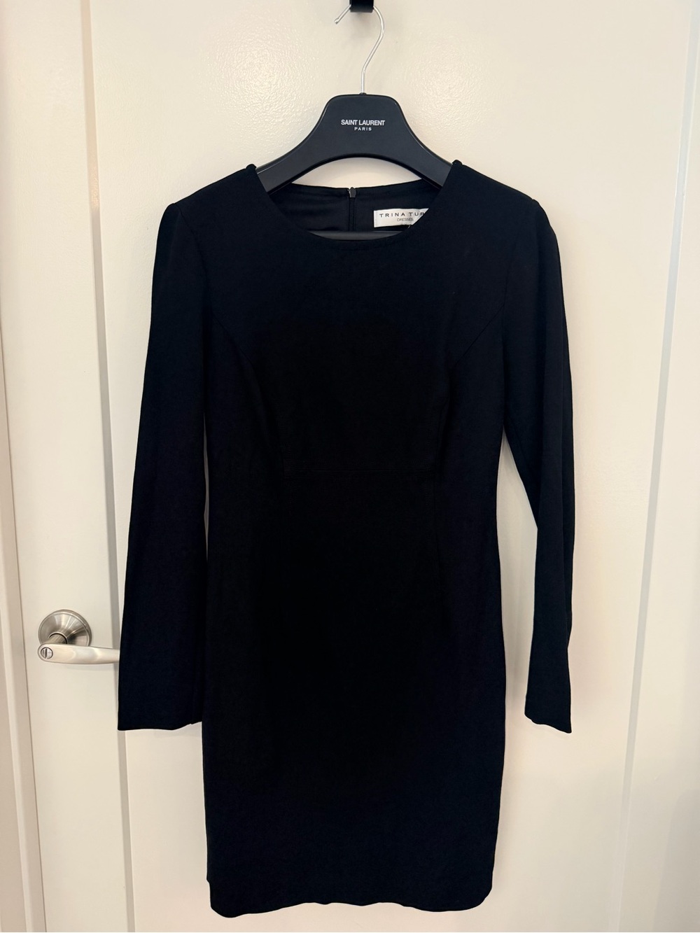Trina Turk Black Long Sleeve Fitted Sheath Dress Classic Career Cocktail